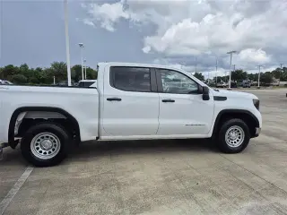 GMC Sierra 1500 2023 4x4 Pro 4p Cabaña Tripla 6,6 pies ST