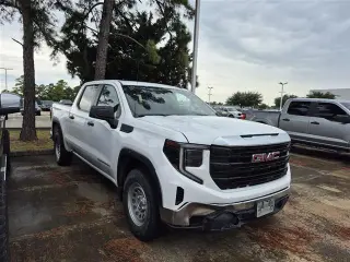 GMC Sierra 1500 2023 4x4 Pro 4p Cabaña Tripla 6,6 pies ST