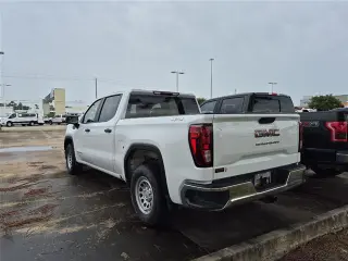 GMC Sierra 1500 2023 4x4 Pro 4p Cabaña Tripla 6,6 pies ST