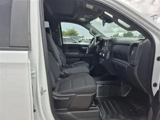 GMC Sierra 1500 2023 4x4 Pro 4p Cabaña Tripla 6,6 pies ST