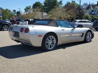 Chevrolet Corvette 2004 2dr Convertible