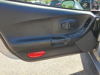 Chevrolet Corvette 2004 2dr Convertible
