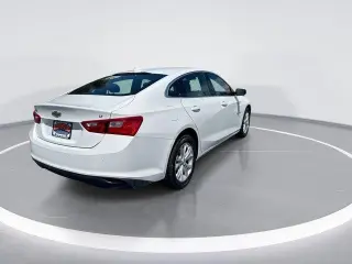 Chevrolet Malibu 2024 LT 4p Sedan con 1LT