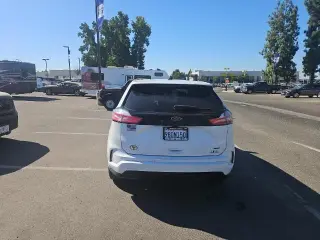 Ford Edge 2022 AWD SE 4dr Crossover