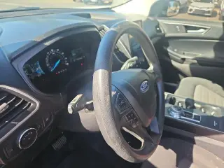Ford Edge 2022 AWD SE 4dr Crossover