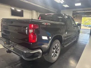Chevrolet Silverado 1500 2023 4x4 LT 4p Cab de Tripulación 5.8 ft. CB w/1LT