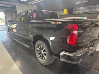 Chevrolet Silverado 1500 2023 4x4 LT 4p Cab de Tripulación 5.8 ft. CB w/1LT