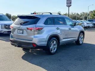 Toyota Highlander 2016 AWD Limited 4dr SUV