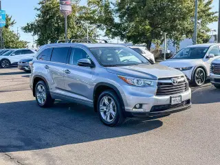 Toyota Highlander 2016 AWD Limited 4dr SUV
