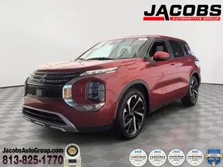 Mitsubishi Outlander 2023 AWD SE 4dr SUV