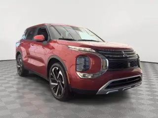 Mitsubishi Outlander 2023 AWD SE 4dr SUV
