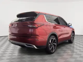 Mitsubishi Outlander 2023 AWD SE 4dr SUV
