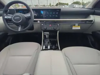Hyundai TUCSON 2026 SE 4p SUV