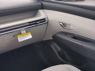 Hyundai TUCSON 2026 SE 4p SUV
