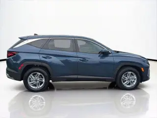 Hyundai TUCSON 2026 SE 4p SUV