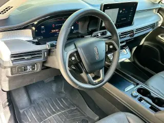 Lincoln Corsair 2023 4x4 Estándar 4p SUV