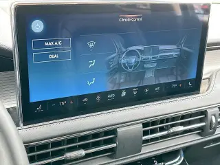 Lincoln Corsair 2023 Estándar 4p SUV