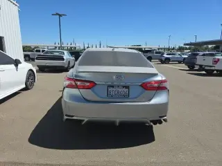 Toyota Camry 2020 SE 4p Sedan