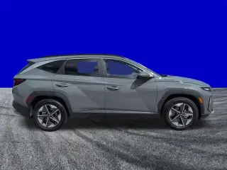 Hyundai TUCSON 2026 SEL 4p SUV