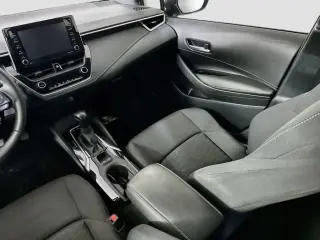Toyota Corolla Hatchback 2020 SE 4dr Hatchback CVT