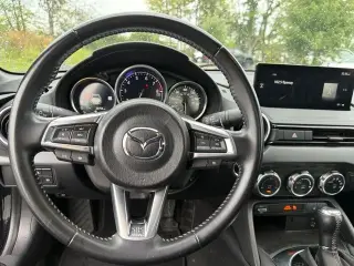 Mazda MX-5 Miata RF 2024 Gran Touring 2p Conversible Tejado Rígido 6V