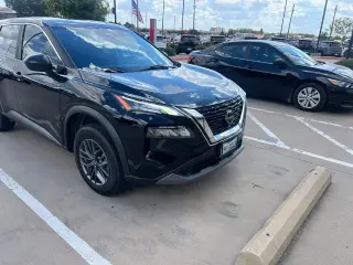 Nissan Rogue 2023 S 4p Crossover