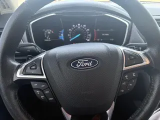 Ford Fusion 2018 AWD Titanium 4p Sedan