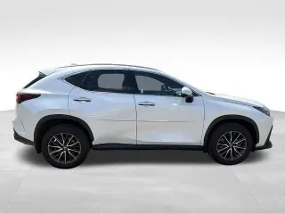Lexus NX 350 2023 AWD Premium 4p Crossover