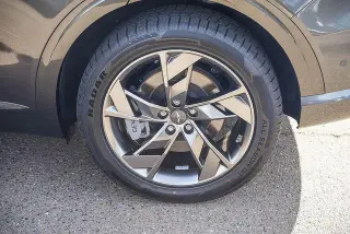 Genesis Electrificado GV70 2023 AWD 4p SUV