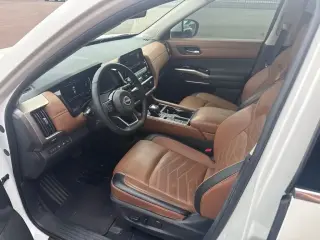 Nissan Pathfinder 2024 Platinum 4p SUV