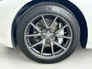Tesla Model 3 2019 Rango Estándar Plus 4p Fastback