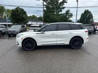 Lincoln Corsair 2024 AWD Reserve 4dr SUV
