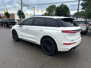 Lincoln Corsair 2024 AWD Reserve 4dr SUV