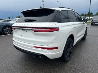 Lincoln Corsair 2024 AWD Reserve 4dr SUV