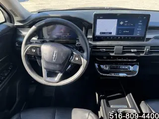 Lincoln Corsair 2023 AWD Estándar 4p SUV