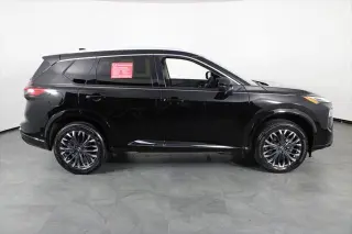 Nissan Rogue 2026 AWD Platinum 4dr Crossover