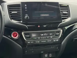 Honda Pilot 2019 Touring 4dr SUV con asientos del capitán traseros