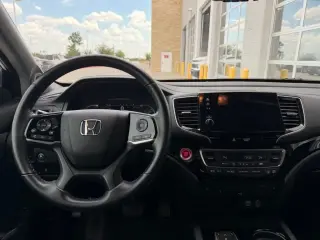 Honda Pilot 2019 Touring 4dr SUV con asientos del capitán traseros