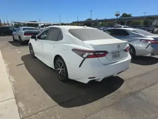 Toyota Camry 2022 SE 4dr Sedán