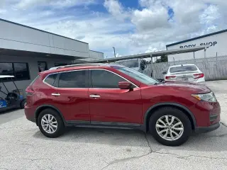 Nissan Rogue 2018 S 4dr Crossover