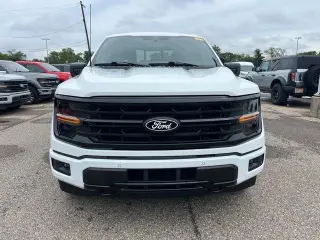 Ford F-150 2024 4x4 XLT 4p SuperCrew 5.5 ft. CB