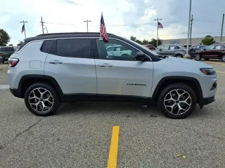 Jeep Compass 2025 4x4 Limited 4p SUV