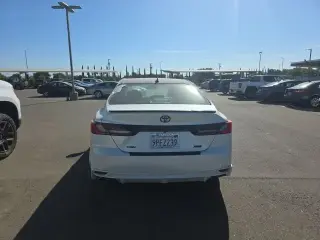 Toyota Camry 2025 SE 4dr Sedán