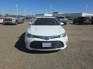 Toyota Avalon Hybrid 2016 XLE Premium 4dr Sedan