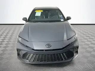 Toyota Camry 2026 SE 4dr Sedán