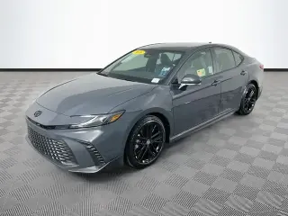 Toyota Camry 2026 SE 4dr Sedán