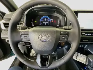 Toyota Camry 2026 SE 4dr Sedan