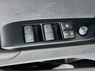 Toyota Camry 2026 SE 4dr Sedan