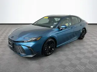 Toyota Camry 2026 SE 4dr Sedan