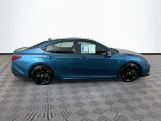 Toyota Camry 2026 SE 4dr Sedan
